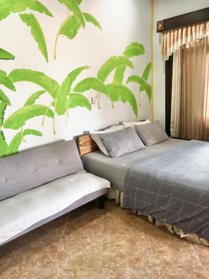 Kayuna Homestay Padangbai  Exteriör bild